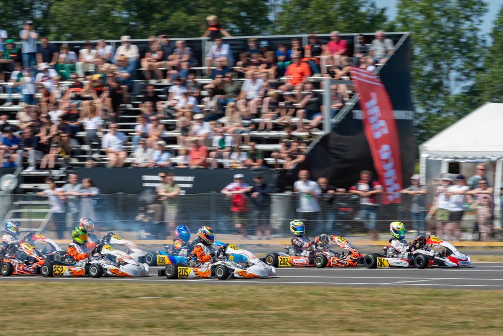 Starten går i OK Junior på Rødby Karting Ring
(Foto: Kristian Rasmussen)